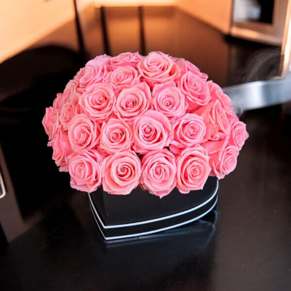 Luxury Heart Box - Image 2