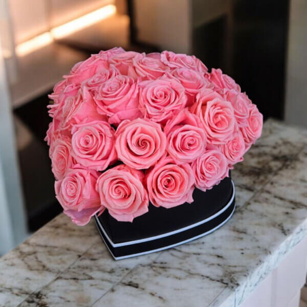 Luxury Heart Box – Medium - Image 2
