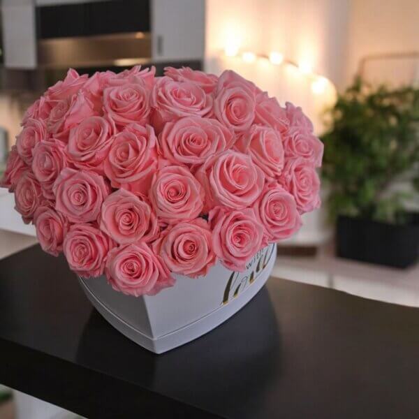 Luxury Heart Box - Image 3